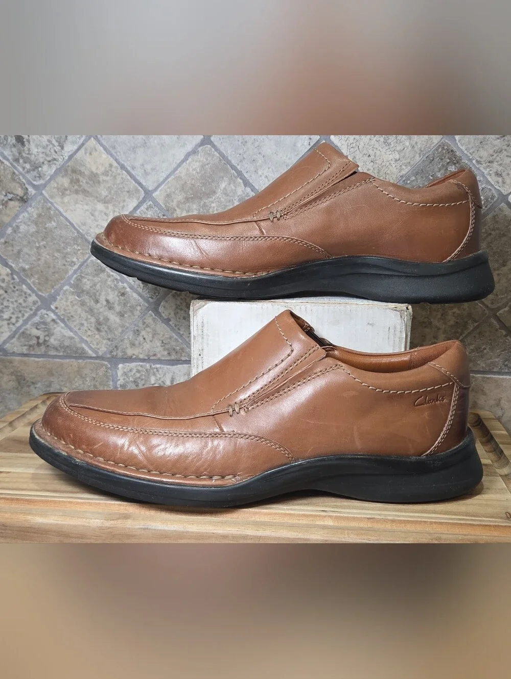 Clarks Men's Kempton Free Loafer, Brown Leather 10 M US